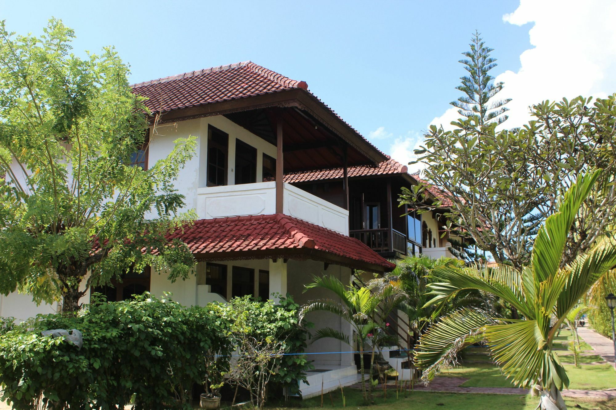 Star Two Thousand Bungalow Nusa Lembongan Zewnętrze zdjęcie